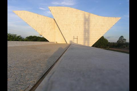 Oscar Niemeyer, Brasilia April 2006